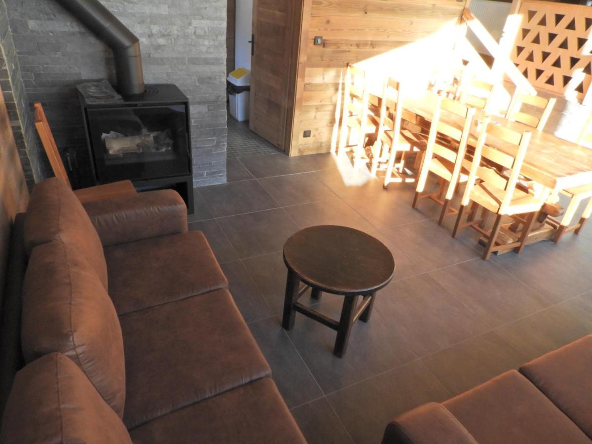 Chalet La Cachette 莱热 外观 照片